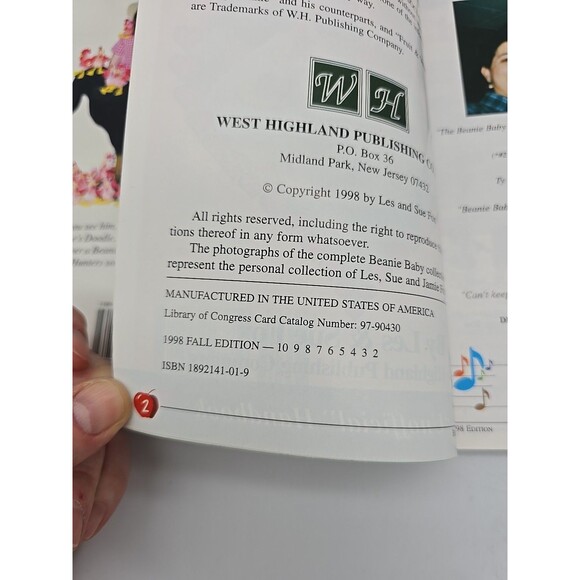 The Beannie Baby Handbooks 1997 1st Edition, 1998, Fall 1998 Special Edition - Picture 8 of 8